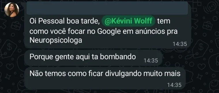 Conversa de WhatsApp em que Claudia Victória pede para reduzir a divulgação porque a demanda já está alta.